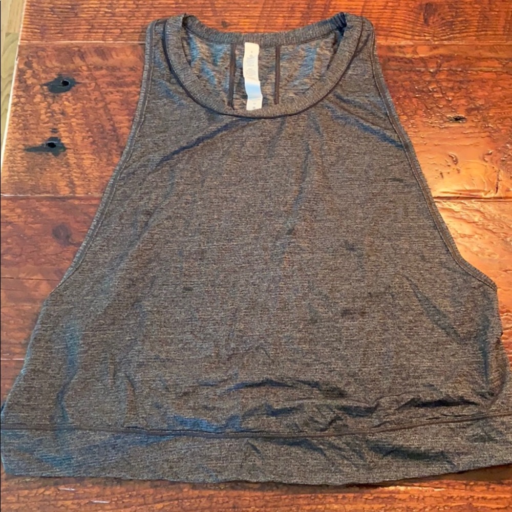 Lululemon tank top